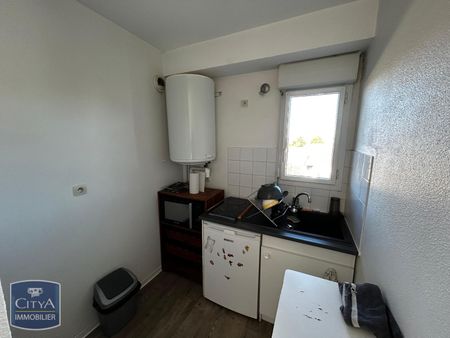 Location Appartement 1 pièce 26m² MONT DE MARSAN 40000 - Photo 3