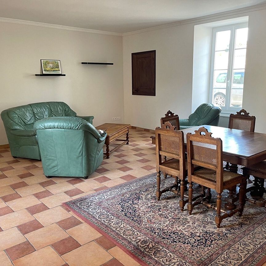 Location appartement 4 pièces, 84.00m², Doix lès Fontaines - Photo 1