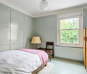 4 bedroom terraced house to rent - Photo 3