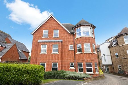 2 bedroom flat to rent - Photo 3