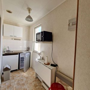 Location Appartement 1 pièce 23m² TOURS 37000 - Photo 2