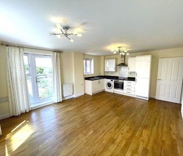 2 bedroom flat to rent - Photo 4