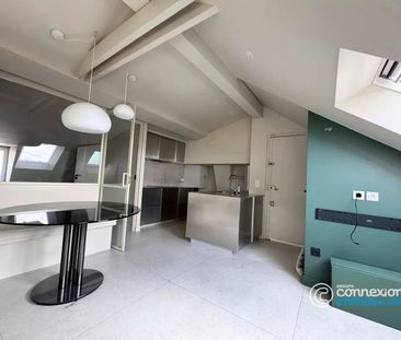 Location AppartementParis 18ème Grandes-Carrières - Photo 1