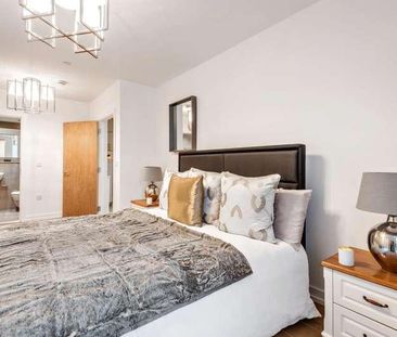 Royal Winchester House, Bracknell, RG12 - Photo 5