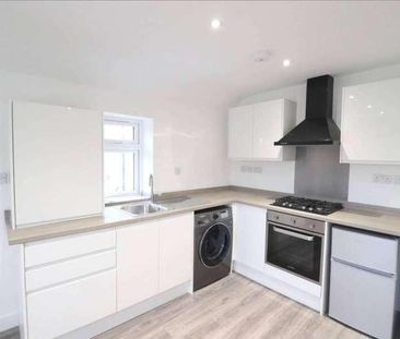 Totteridge Road, High Wycombe, HP13 - Photo 2