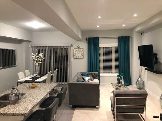 For Lease - 98 Shoreview Place Unit# 7, Hamilton, Ontario - Photo 1