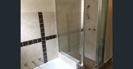 Great 2 Bedroom Apartment in Handy Location - Photo 5