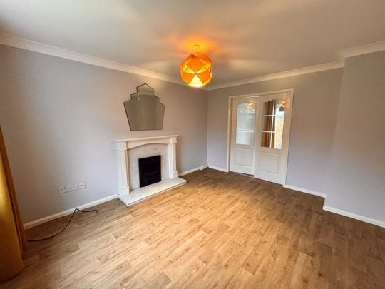 CatholmeLane, BartonunderNeedwood, Burton-on-Trent - Photo 1