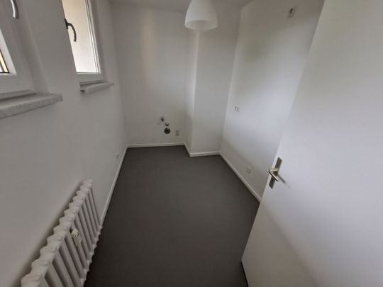 2 Raum Wohnung in Duisburg-Wanheim-Angerhausen zu vermieten - Photo 1