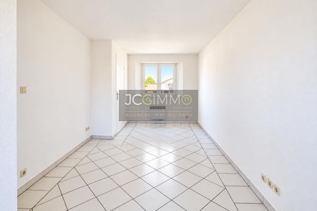 Location Appartement 2 pièces 40m² CUERS 83390 - Photo 5