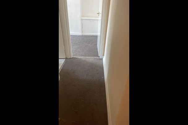 1 Bed Flat, Holt Road, L7 - Photo 1