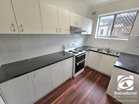 2/15 McCourt Street, 2195, Wiley Park Nsw - Photo 3