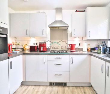 Eastfield Road, Wellingborough, Northamptonshire, NN8 - Photo 2