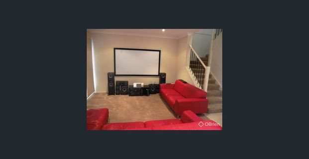 Beautiful 3 bedroom plus Study Home in Quiet Location. - Photo 1