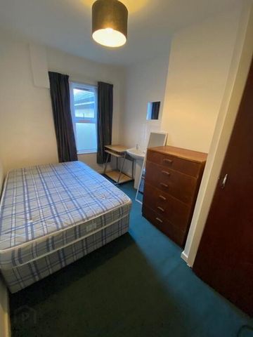169 Dunluce Avenue, Belfast, BT9 7AX - Photo 3