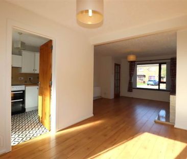 9 Edgewater, Old Hillsborough Road, Lisburn, BT27 5PZ - Photo 3