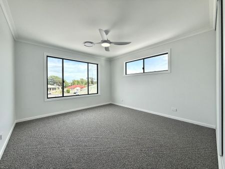 Stylish New Build in Sought-After Taree West - Photo 5