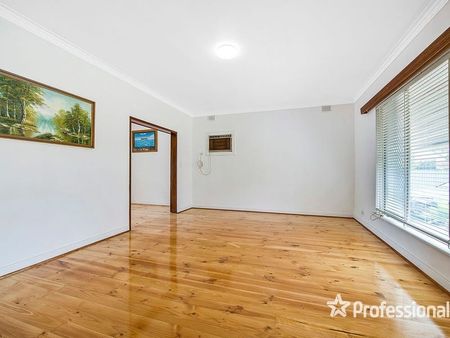 30 Minerva Crescent, Croydon Park SA 5008 - Photo 3