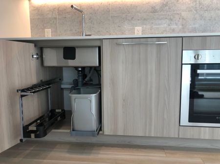 For Lease - 19 Bathurst Street Unit# 612, Toronto, Ontario - Photo 3