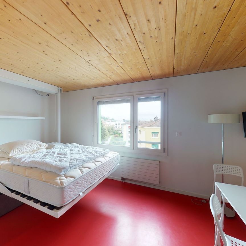 Un studio meublé - Bon TL CHF 300.00 offert ! - Photo 1