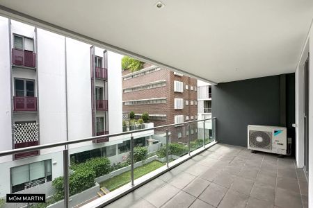 MGM MARTIN - ONE BEDROOM APARTMENT - Photo 3