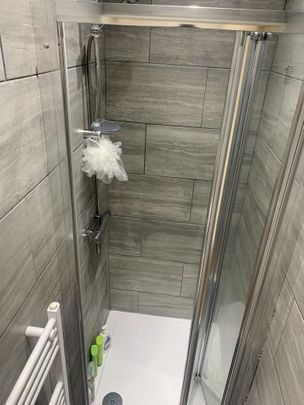 5 bedroom house share to rent - Photo 1