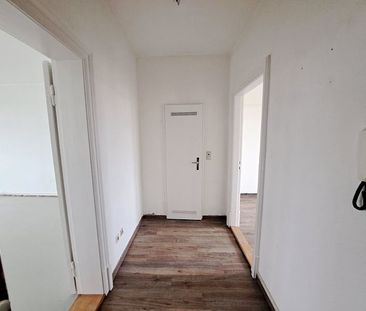 Große 2-Zimmer-Wohnung über den Dächern von Bremerhaven-Lehe! - Photo 1