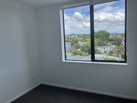 407/3 Rauemi Way, Te Atatu South - Photo 3