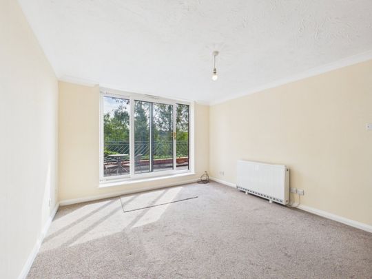 Gandon Vale, High Wycombe, Buckinghamshire,HP13 - Photo 1