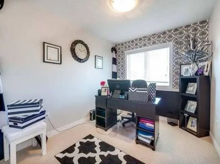 For Lease - 20 McConkey Crescent Unit# 93, Brantford, Ontario - Photo 3