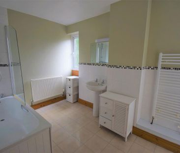 4 bedroom barn conversion to rent - Photo 3