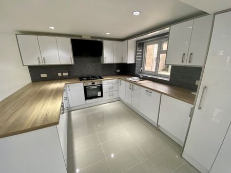 Smithy Close, Clifton, Property for rent - Photo 4