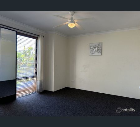 40 Bodorgan Avenue, Butler, WA 6036 - Photo 2