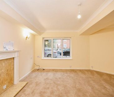 1 bedroom retirement property to rent - Photo 3