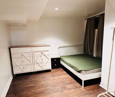 For Lease - 96 Billington Crescent Unit# Lower, Toronto, Ontario - Photo 6