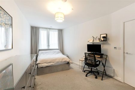 Hanbury Road, Chiswick, W3 flat to rent - Photo 5