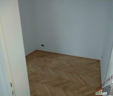 Neusanierte Wohnung mit Jahresbeginn startbereit- wird gerade kompl... - Photo 1