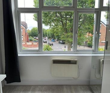 1 bedroom flat to rent - Photo 2