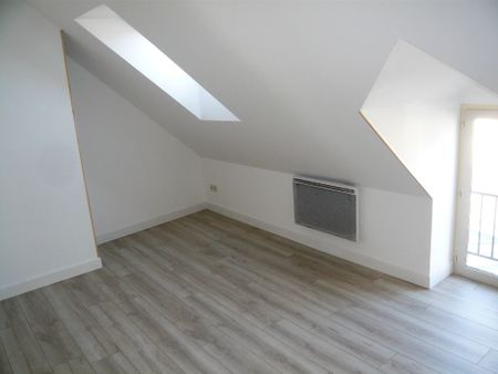 Appartement de 35 m² dans le bourg de Onzain - Photo 2