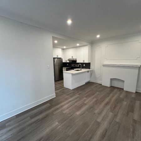 5.5 Apartments Available - A louer • For Rent - Photo 4
