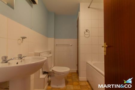 1 bedroom flat to rent - Photo 4