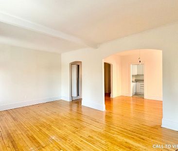 SPACIOUS 2-BEDROOM APARTMENT UNIT IN A FRIENDLY NEIGHBORHOOD - Photo 4
