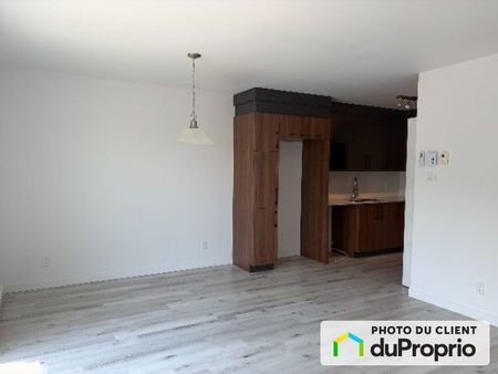 915, Walsh, Sherbrooke (Fleurimont) à louer - Photo 2