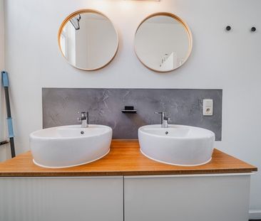 Room at Rue Charles Quint 55 - Photo 5
