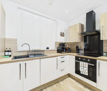 2 bedroom apartment to rent - Photo 5