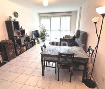 Appartement à louer à Henin Beaumont - Réf. LGLI15112-5536185 - Photo 3