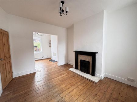 2 bedroom terraced house to rent - Photo 3