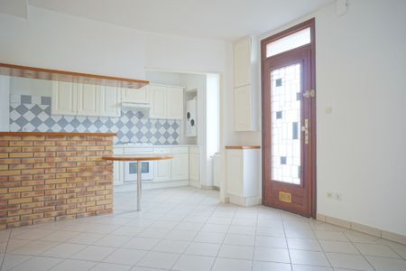 Location Appartement 3 pièces 49m² - Photo 3