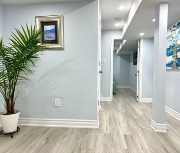 For Lease - 51 Cayton Crescent Unit# Lower, Bradford West Gwillimbu... - Photo 4