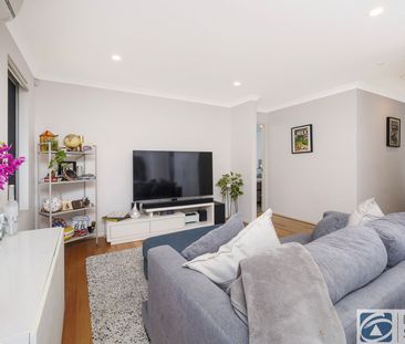 Fantastic modern apartment in great location - Photo 2